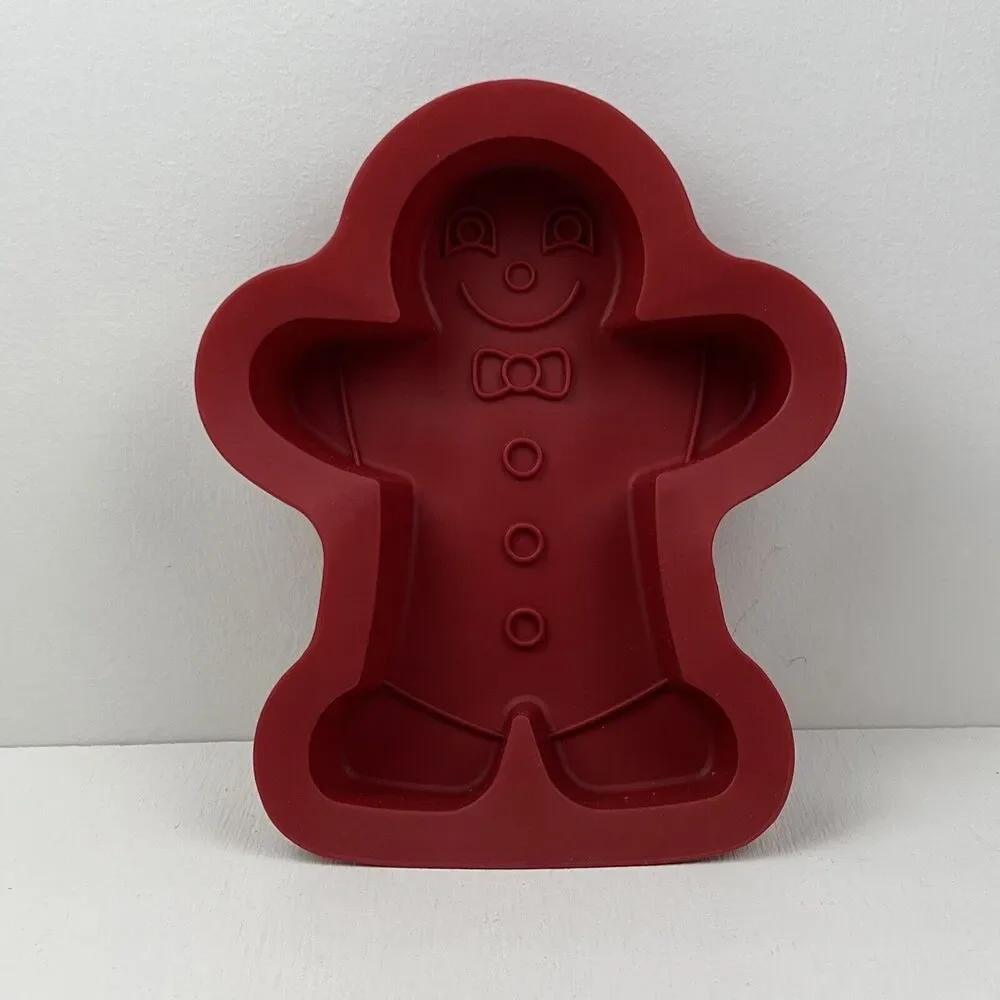 Create N Celebrate by Roshco - Gingerbread Village 3-piece Silicone Baking‎ Set